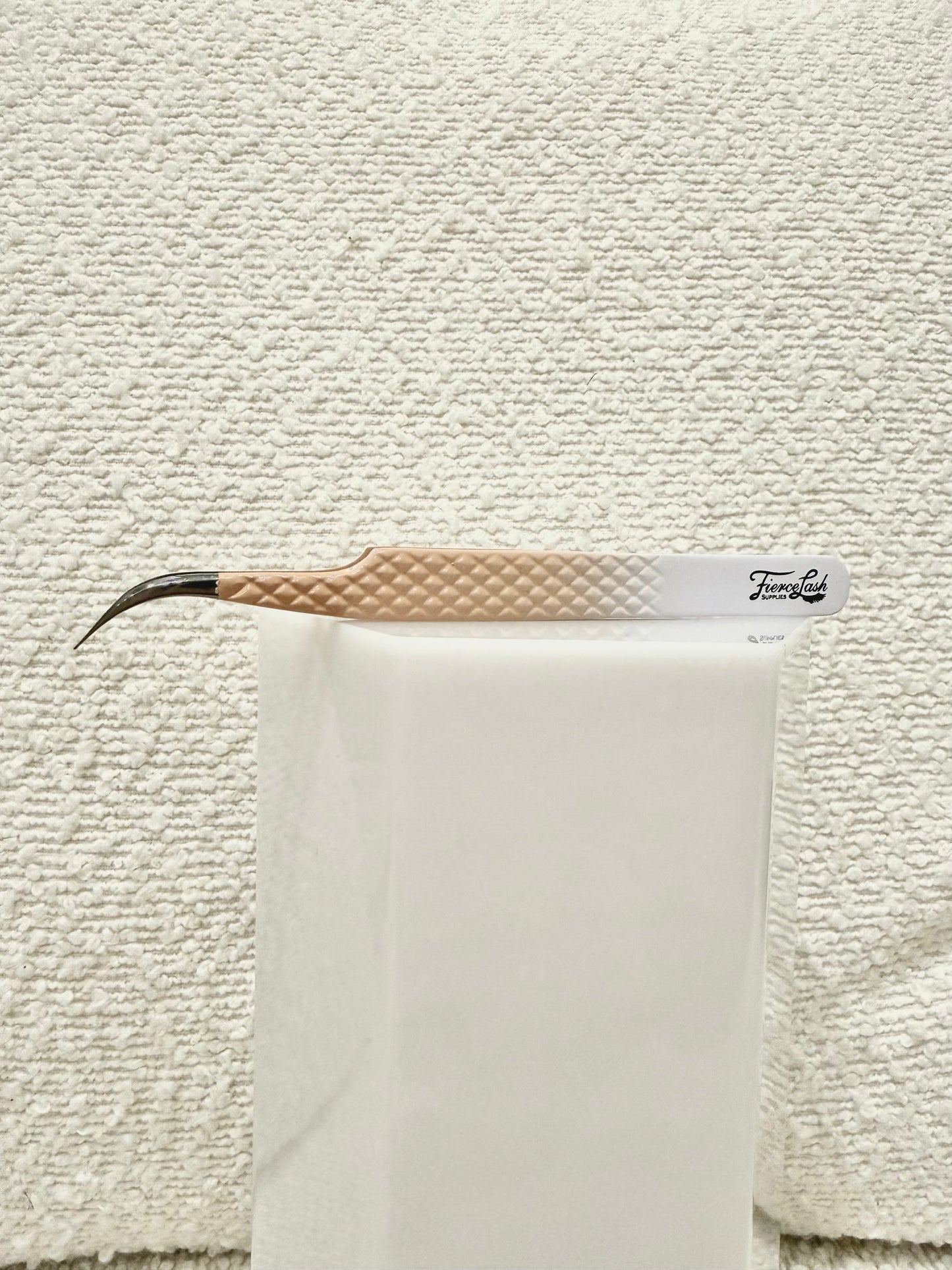 Soft Girl Collection -Fiber Tip Lash Tweezers